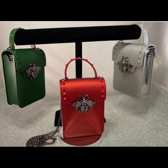 Bumble Bee Bags - Picture 8 of 13